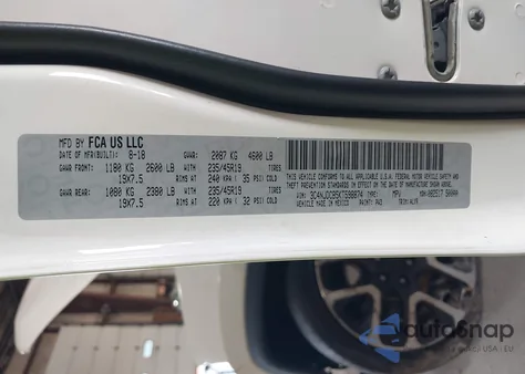 2019 Jeep Compass Limited 4X4 из США, поврежденный, VIN 3C4NJDCB5KT598874